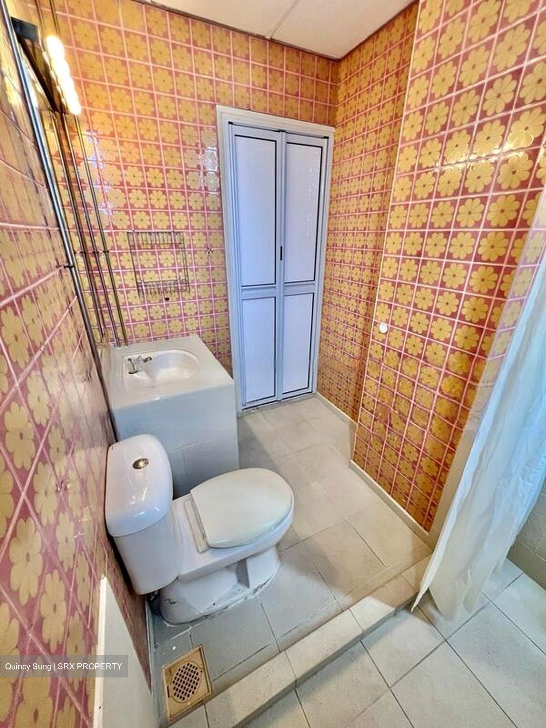 Lloyd Court (D9), Apartment #447012511